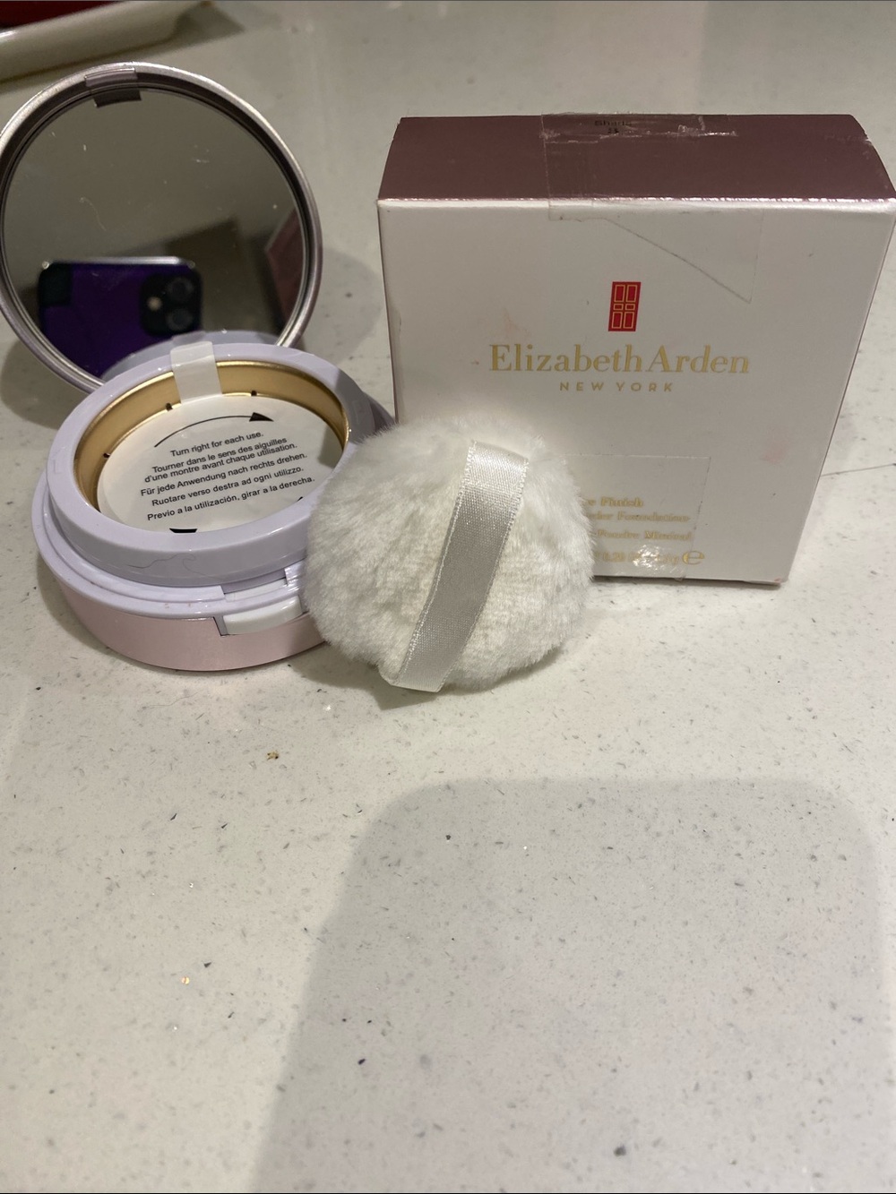Elizabeth Arden Pure Mineral Powder Foundation With White Puff and Mirror #3 - Picture 3 of 7